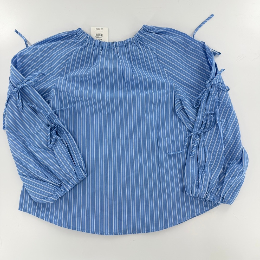 Free Assembly Striped Tie Sleeve Blouse Modern Women Size XS Blue White Striped - Picture 7 of 7